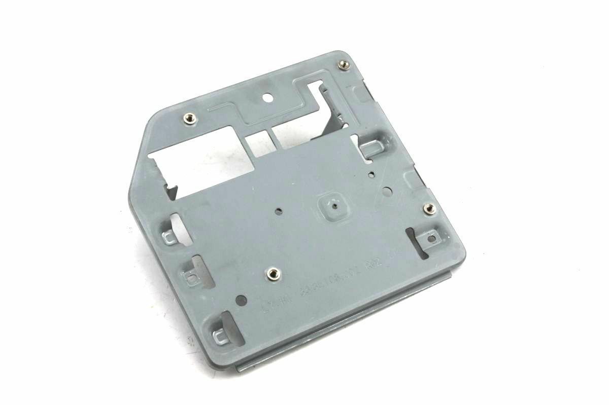 Piastra in metallo grigia per componenti hardware pc, ricambio informatico Messoanuovo.it