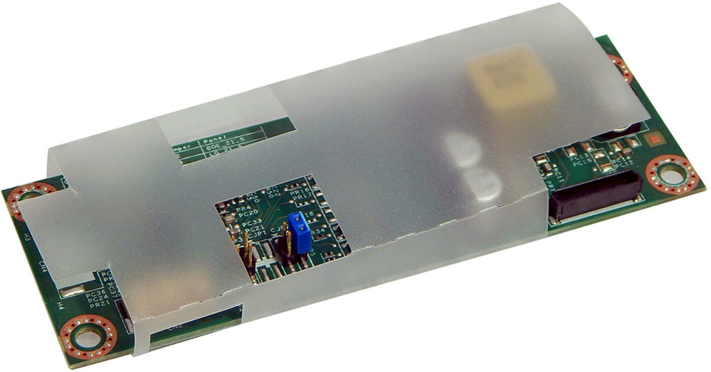 Scheda elettronica con componenti visibili e copertura protettiva, accessorio PC su Messoanuovo.it