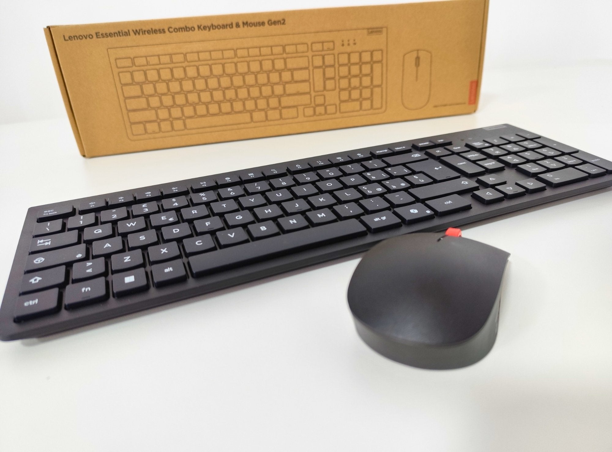 Lenovo Gen2 Kabelloses italienisches Tastatur- und Maus-Kit 
