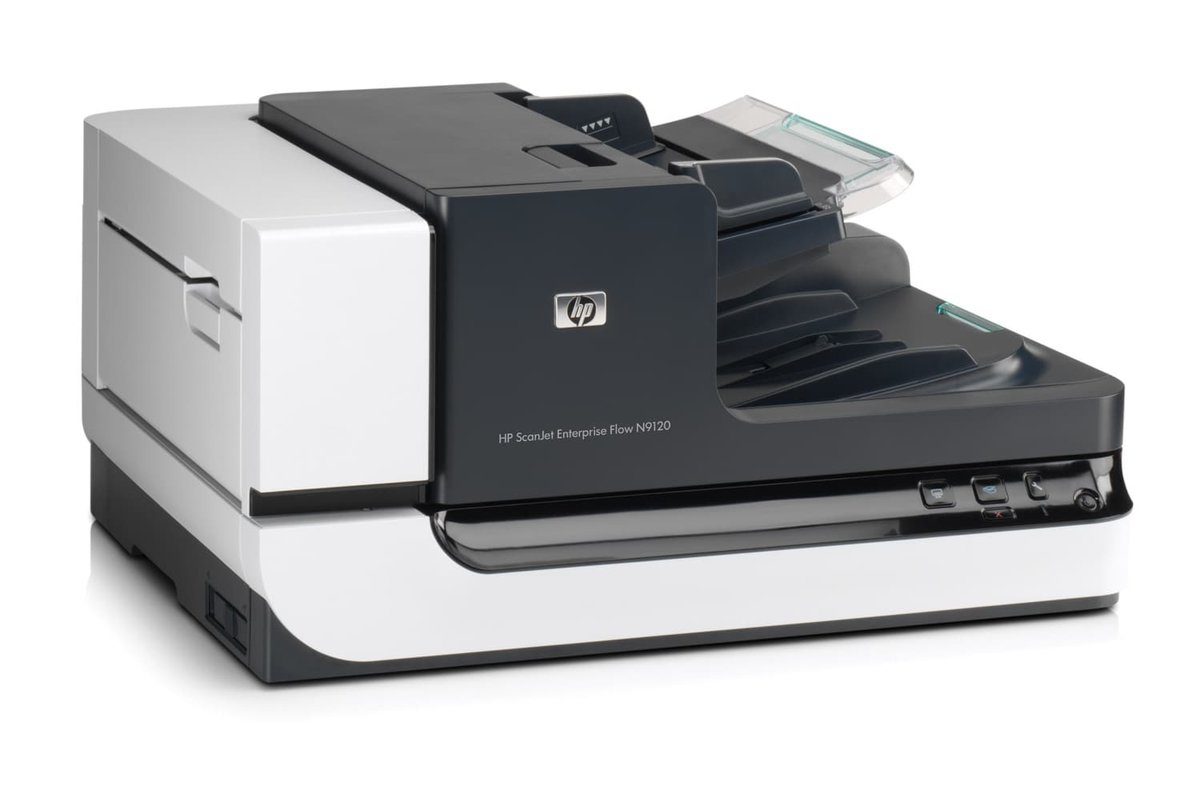 Scanner professionale HP ScanJet Enterprise N9120 su superficie bianca, ideale per ufficio Messoanuovo.it