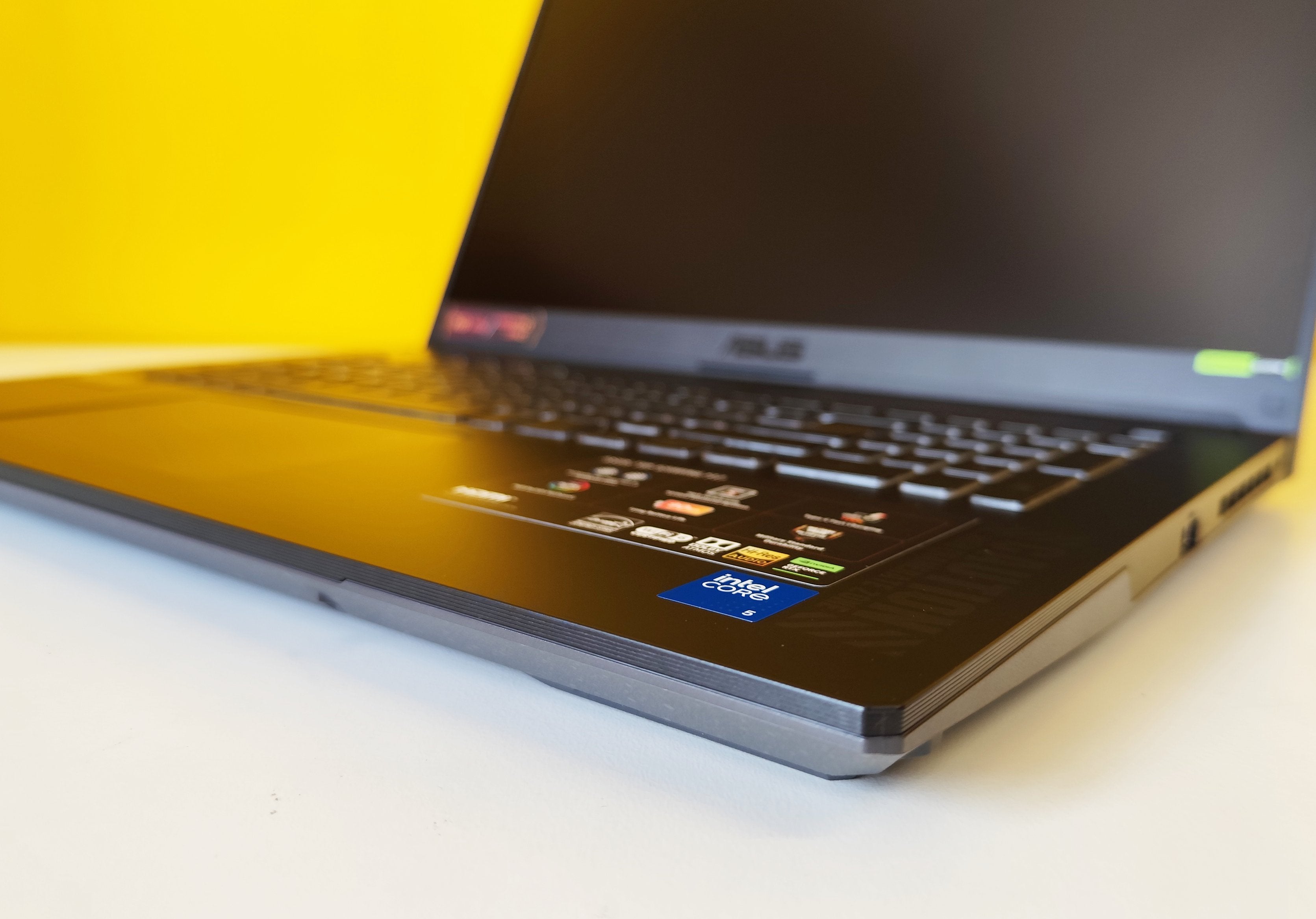 ASUS TUF Gaming A17 Notebook Gaming 17.3" FHD IPS | Intel Core 5 210H | Ram 32GB | SSD 1TB | Nvidia RTX 4050 6GB | FreeDOS Prodotto NUOVO
