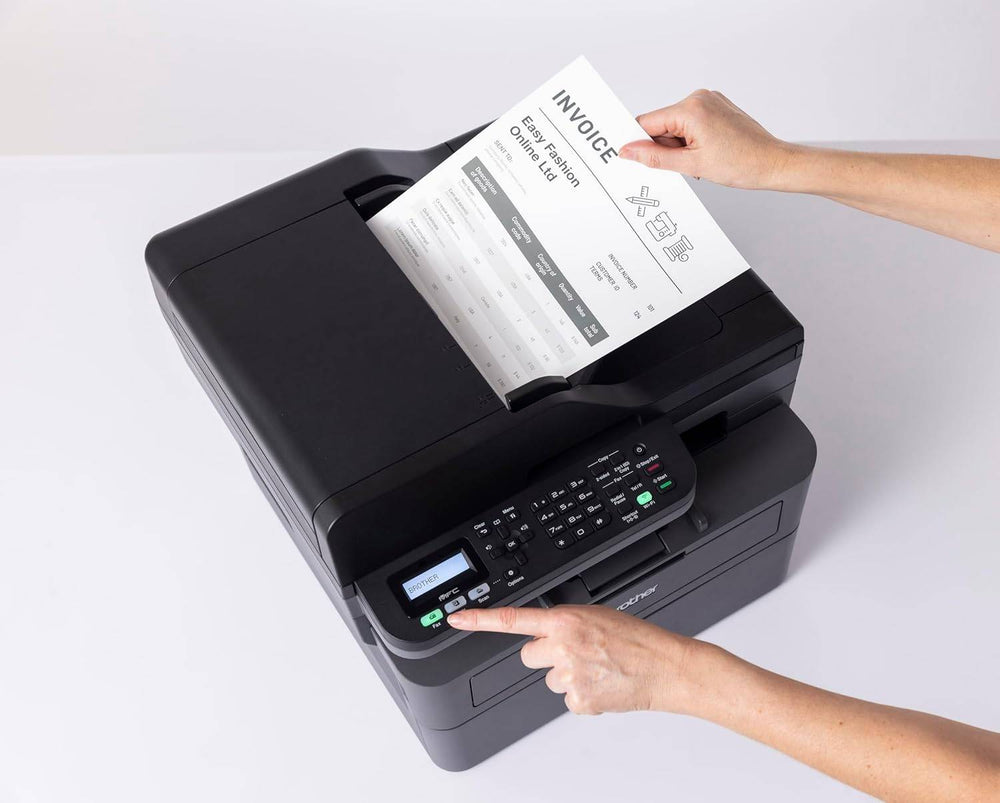Utilizzo del pannello comandi della Brother MFC-L2827DWXL per stampare fattura, stampante laser multifunzione WiFi