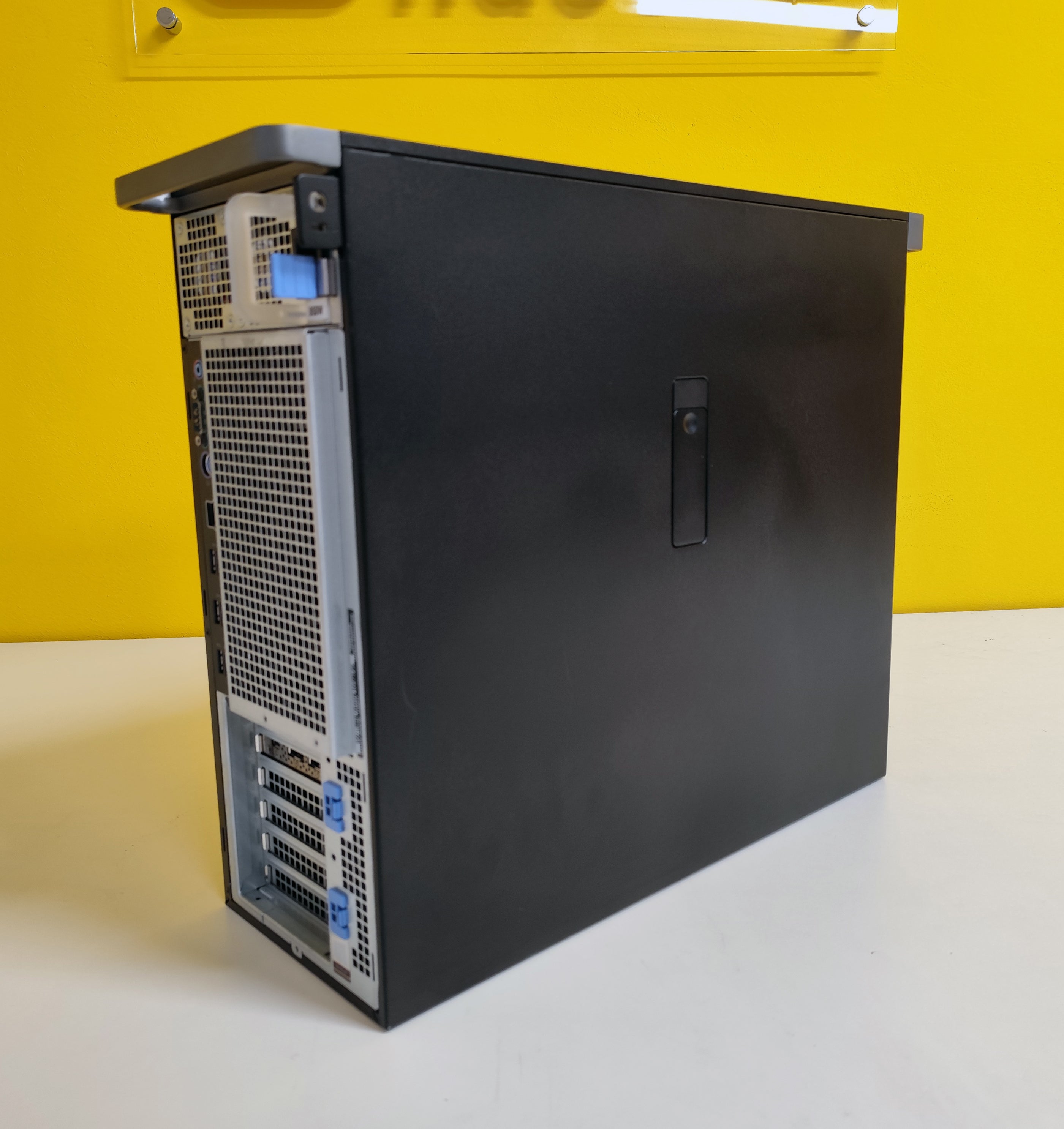 Dell Precision 5820 Bundle with 27" Monitor New | Intel Xeon W-2123 | 32GB Ram | 1TB SSD | Nvidia Quadro RTX 4000 8GB | FreeDOS