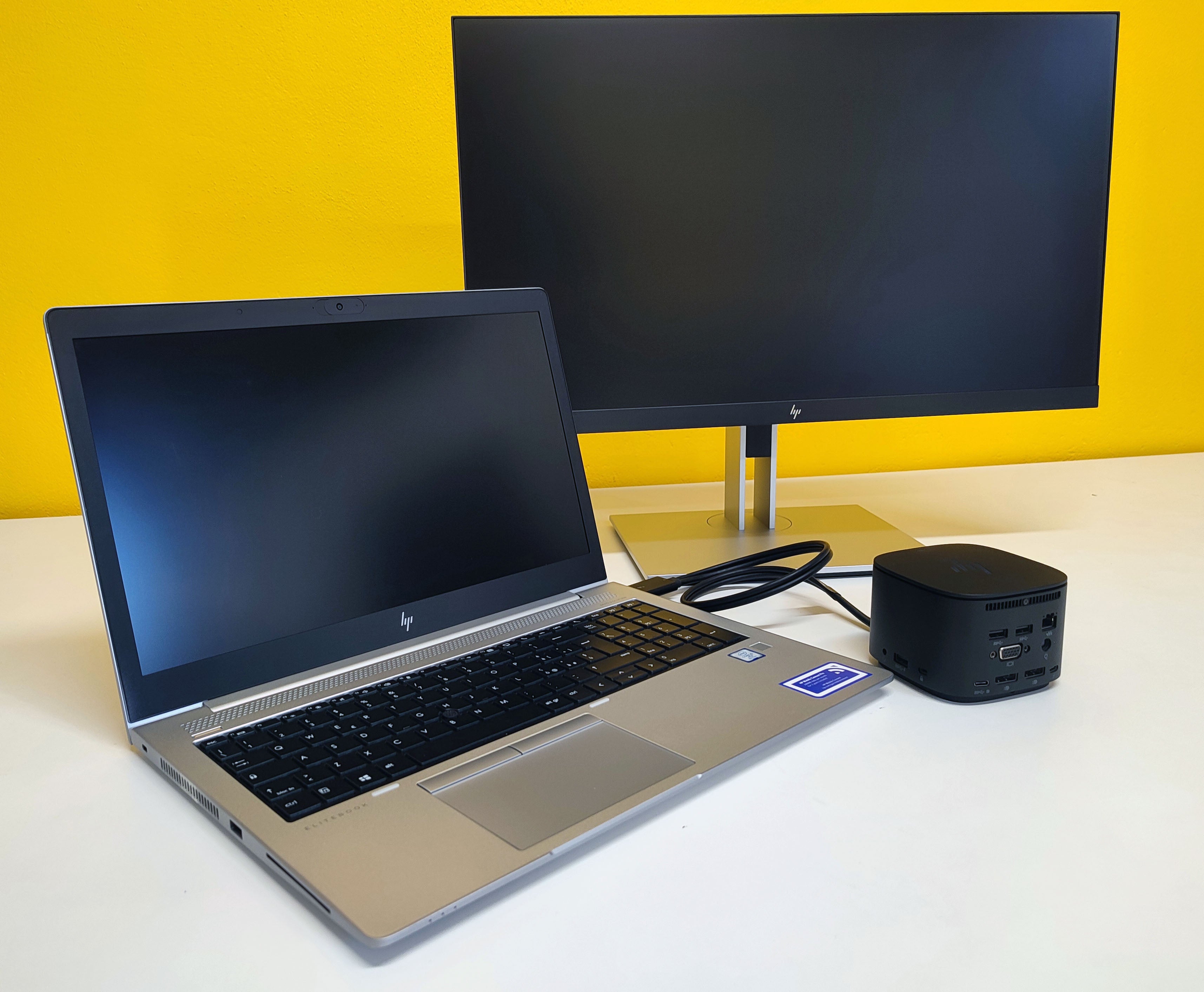 Bundle HP EliteBook 850 G6 15,6" | Intel Core i5 8Gen | SSD 512GB | Ram 16GB | Windows 11 Pro + HP E24G4 24" FullHD Monitor + Thunderbolt Dock 230W G2 hsn-ix01 Dockingstation 