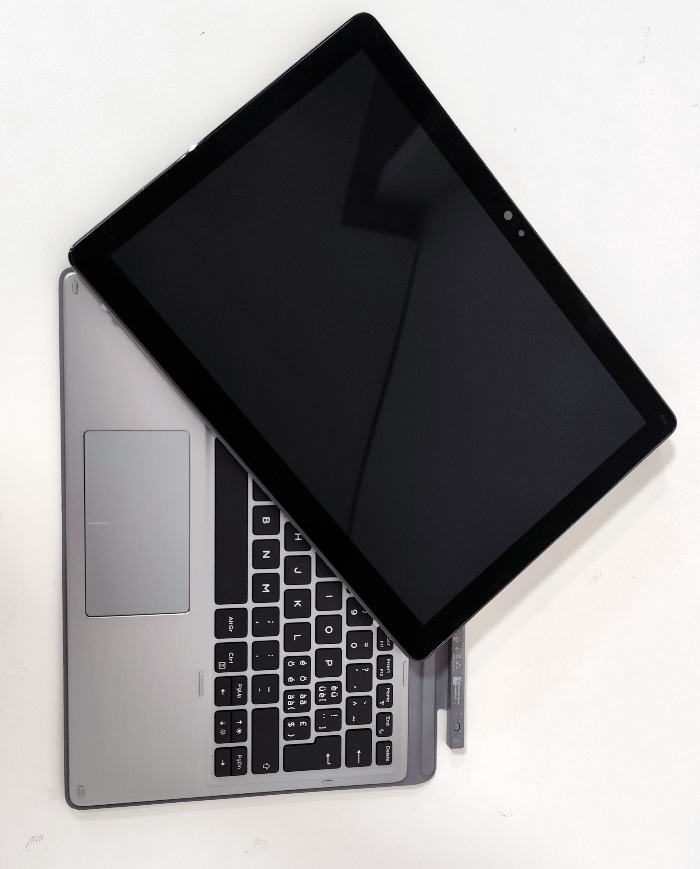 DELL Latitude 7200 2-in-1 13" Touch | Intel Core i5-8265U | FreeDOS Pratico come un tablet Performante come un Notebook