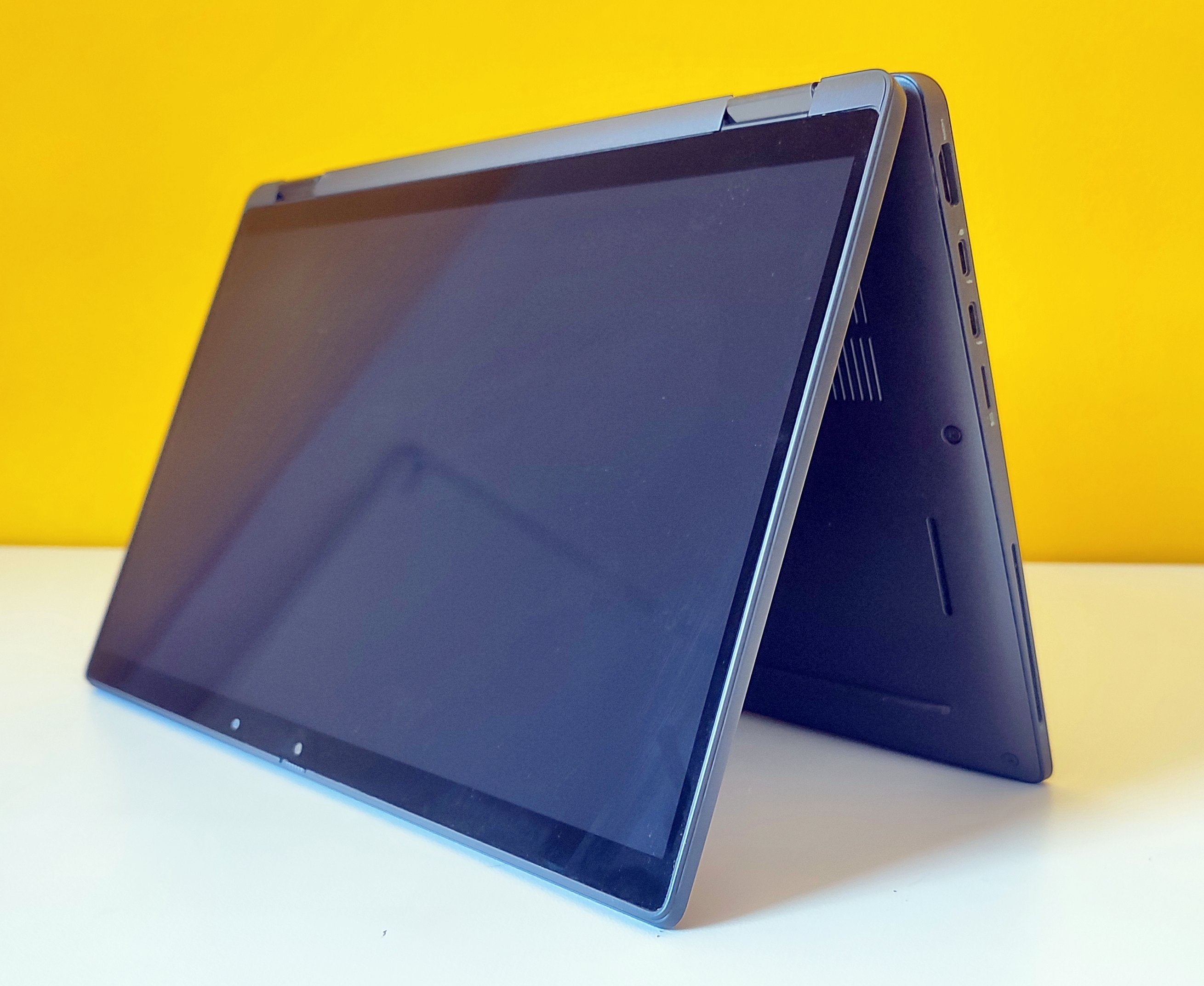 DELL Latitude 7310 Notebook 2-1 Convertible 13,3" FullHD Touchscreen | Intel Core i7-10610 | 16 GB Ram | 512 GB NVMe SSD | WiFi Bluetooth Windows 11 Pro 