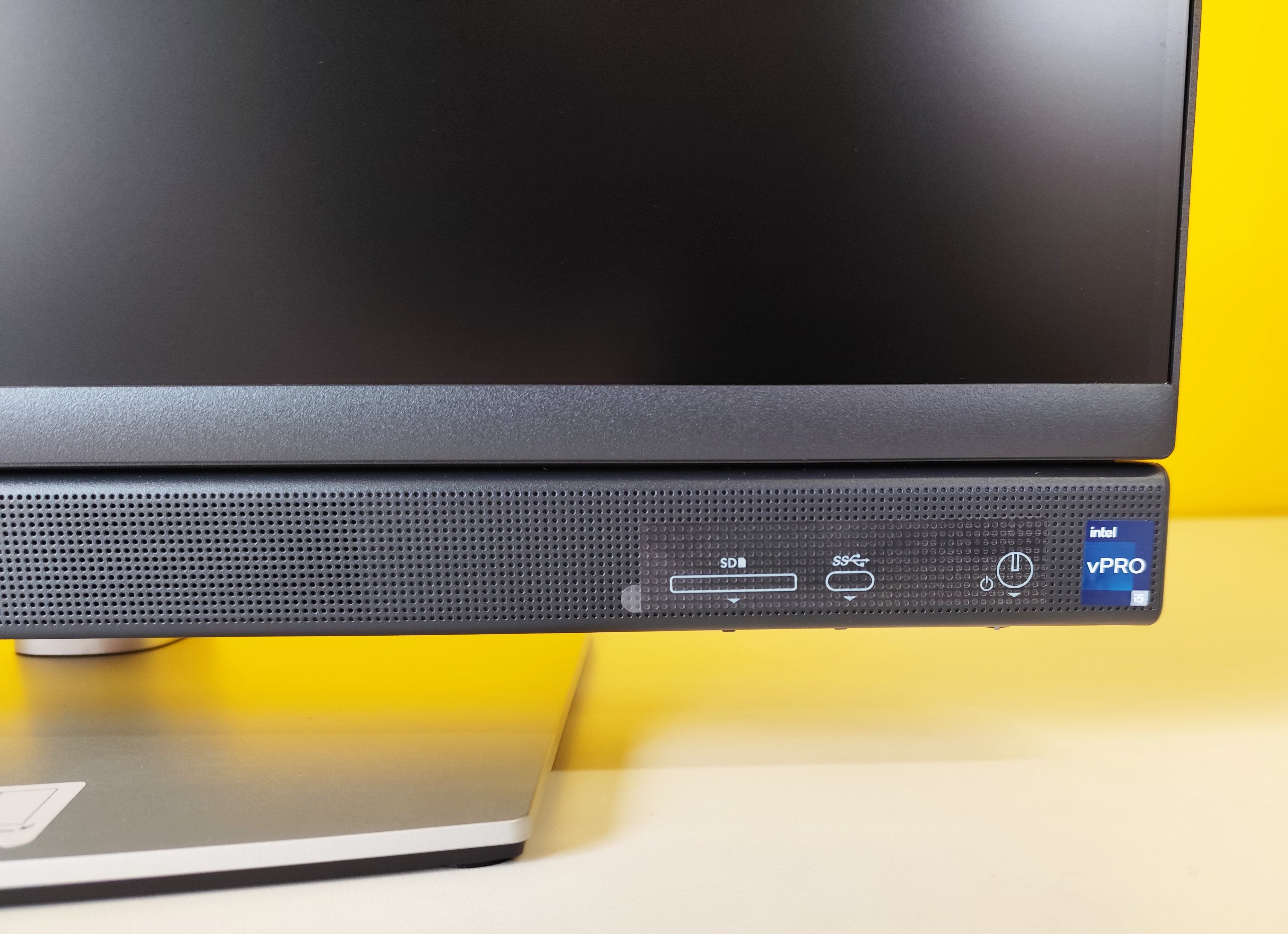 Dell OptiPlex All-in-One 7420 24" FullHD Touch | Intel Core i5-14500T | Ram 16 GB | SSD 1 TB | WebCam WiFi-Maus- und Tastatur-Kit inklusive FreeDOS NEUES Produkt 