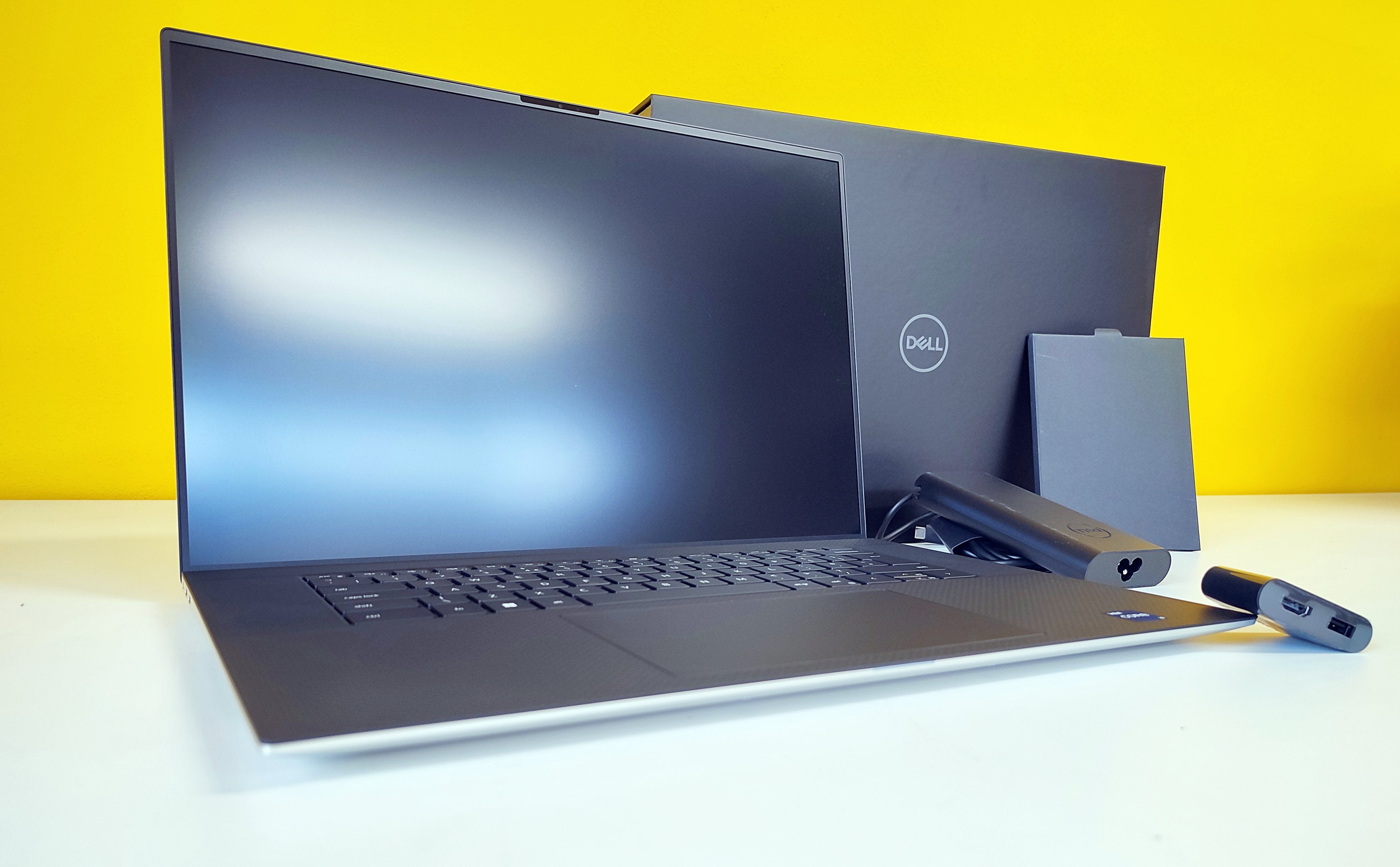 Dell XPS 9730 17" | Intel Core i9-13900H | 64GB RAM | 1TB SSD | Nvidia RTX 4080 | Windows 11 Product NEW 