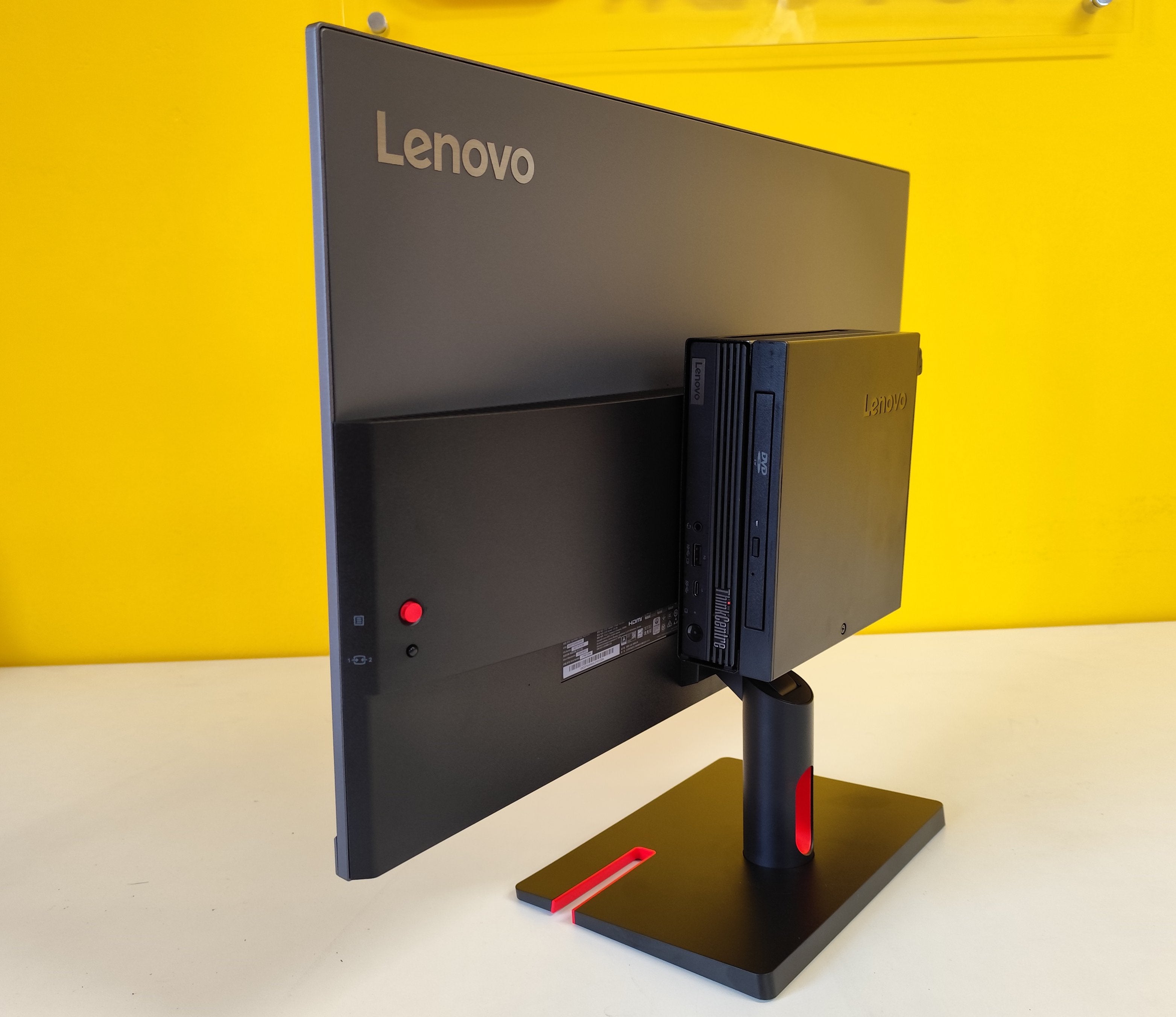Lenovo All In One 27" Ultra Slim FullHD | Intel Core i5-10500T | FreeDOS 