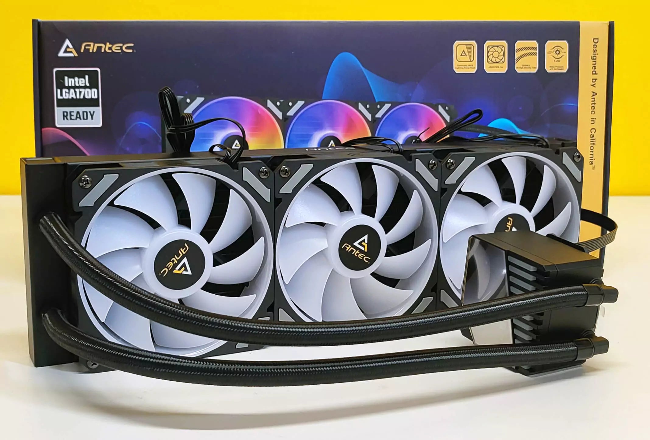 Dissipatore a liquido Antec Symphony 360