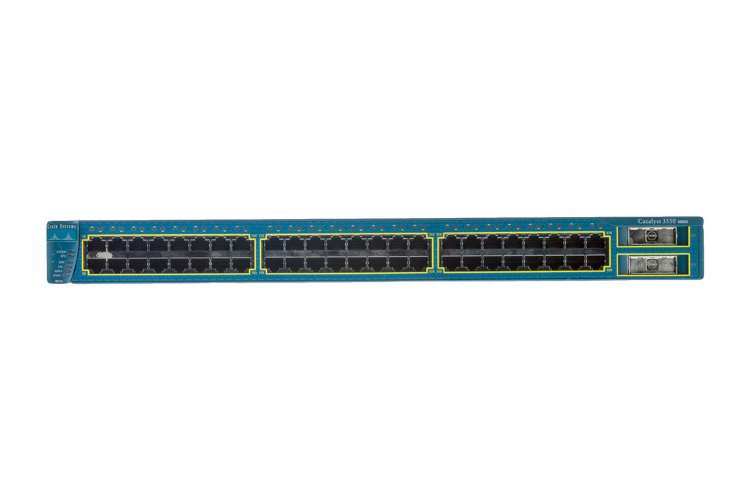 Switch di rete Cisco Catalyst 3550 a 48 porte per infrastruttura IT su Messoanuovo.it