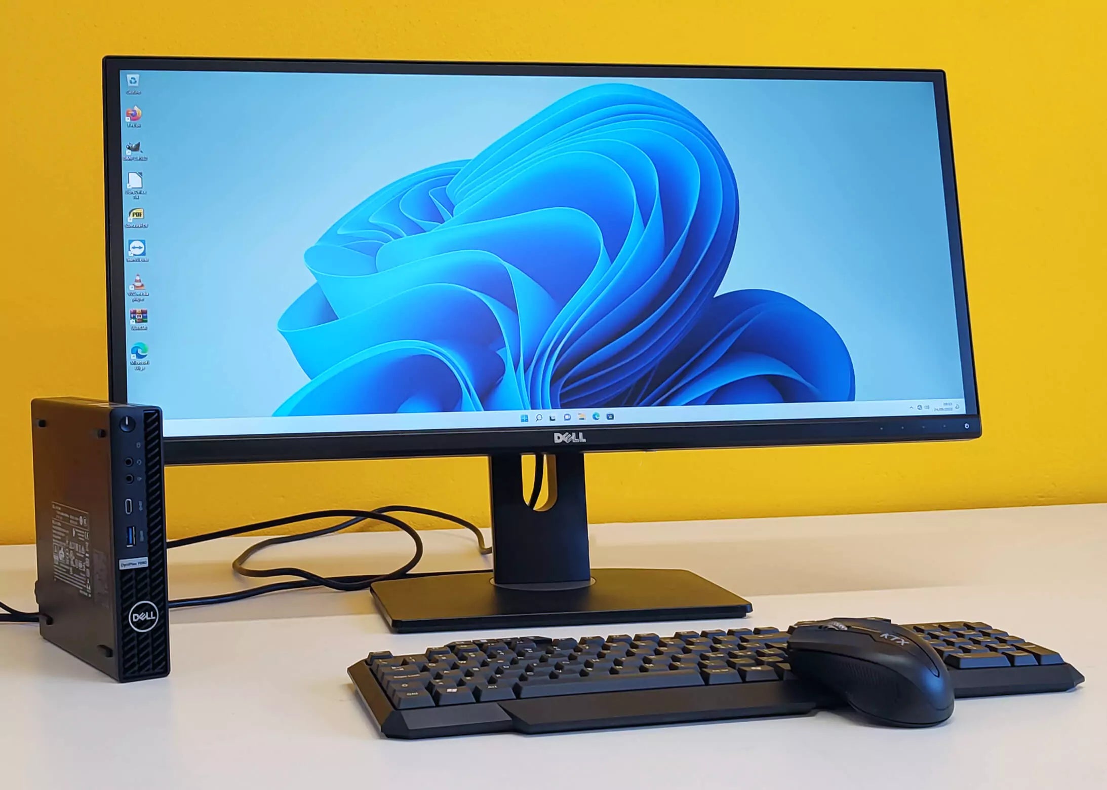 DELL OptiPlex 7080 MFF Mini PC Bundle | Intel i5-10500T 6Cores | Ram 16Gb | SSD 512Gb | Windows 11 Pro Monitor DELL UltraSharp U2913WM LED IPS 29″ 2560×1080 Pixel FullHD 21:9 Wireless Mouse and Keyboard Kit