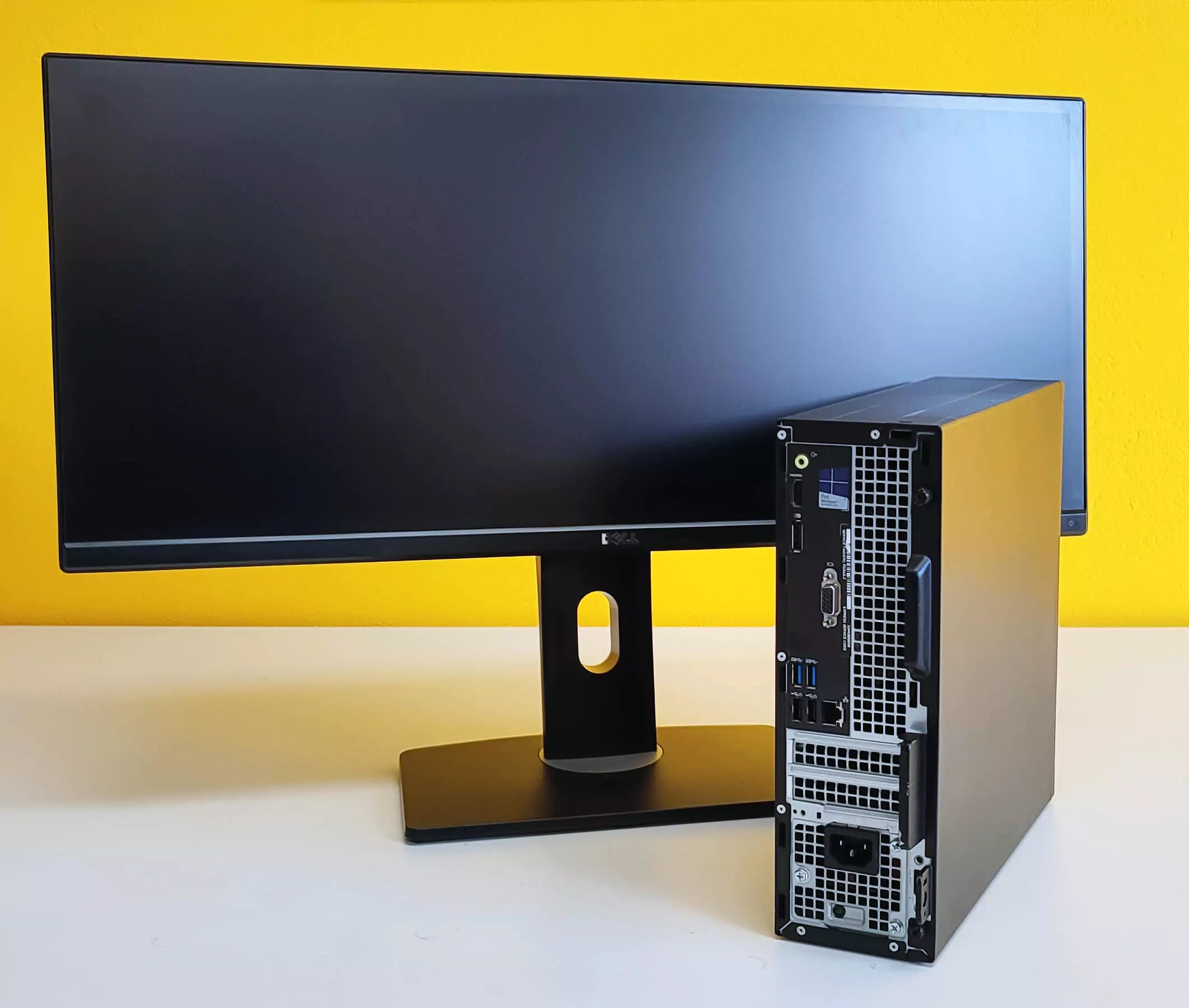 Bundle Dell OptiPlex 3050 SFF| Intel Core i5-6500 3.2Ghz | 16Gb Ram | SSD 512Gb | Windows 11 Pro Monitor DELL UltraSharp U2913WM LED IPS 29″ 2560×1080 Pixel FullHD 21:9