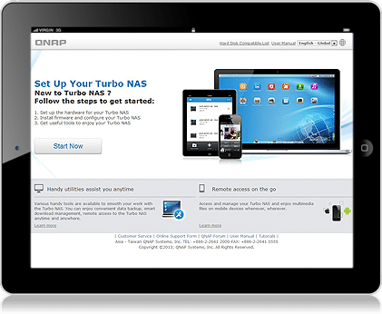 Schermata di configurazione QNAP Turbo NAS su tablet, accessori e gestione dati informatici.